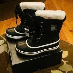 Sorel Caribou Boots New In Box!